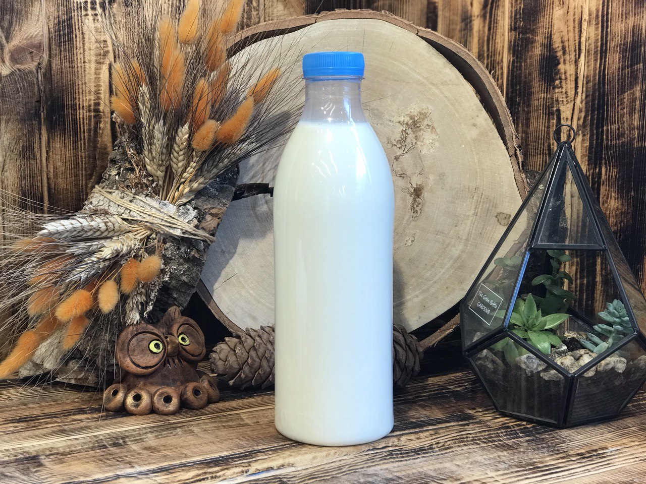 Молоко коровье «Октябрьское молоко» 1 литр.