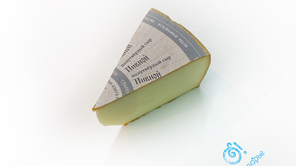 Сыр полутвердый пивной (1,5 месяца), Истринская сыроварня Олега Сироты