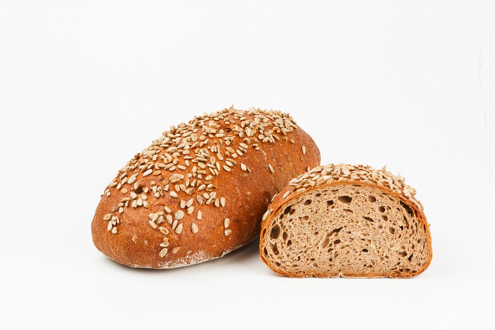 Хлеб "Монастырский" бездрожжевой с семенами подсолнечника половинка Каравай СВ
